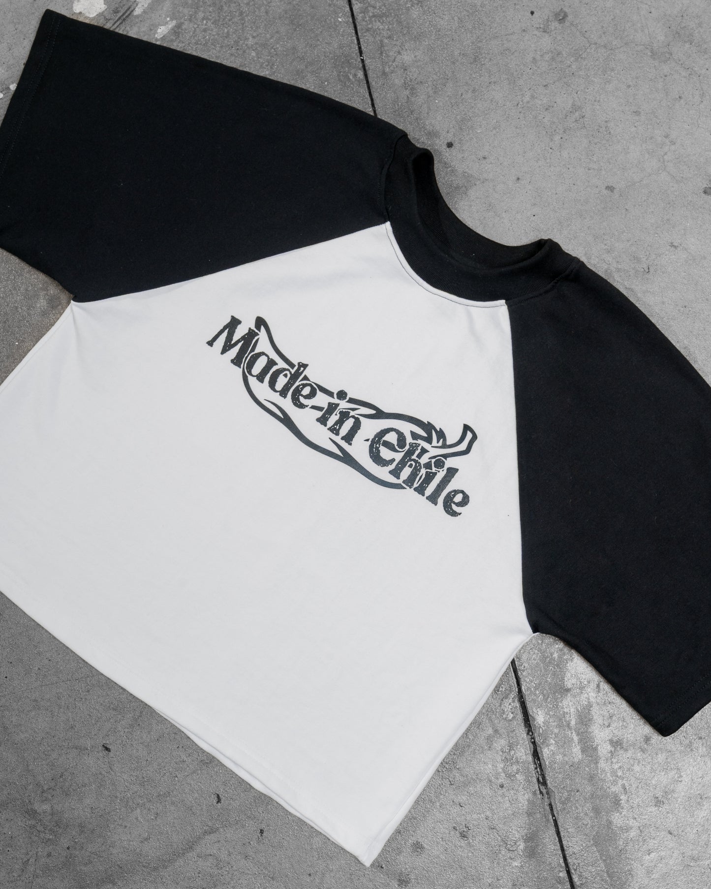 B Raglan T-Shirt